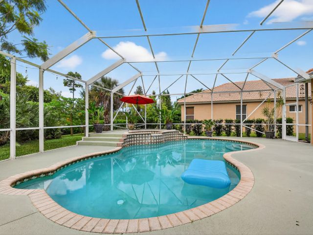 Дом в аренду по адресу 3769 Victoria Road - фото 6919496