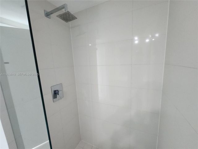 Продажа квартиры #3502 - фото 6922145