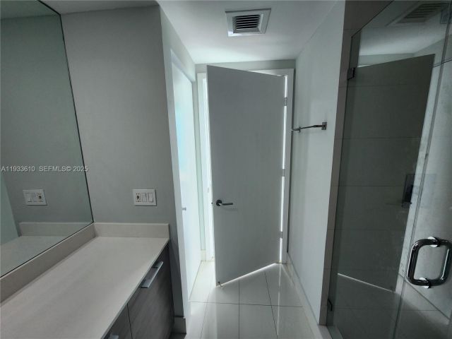 Продажа квартиры #3502 - фото 6922147