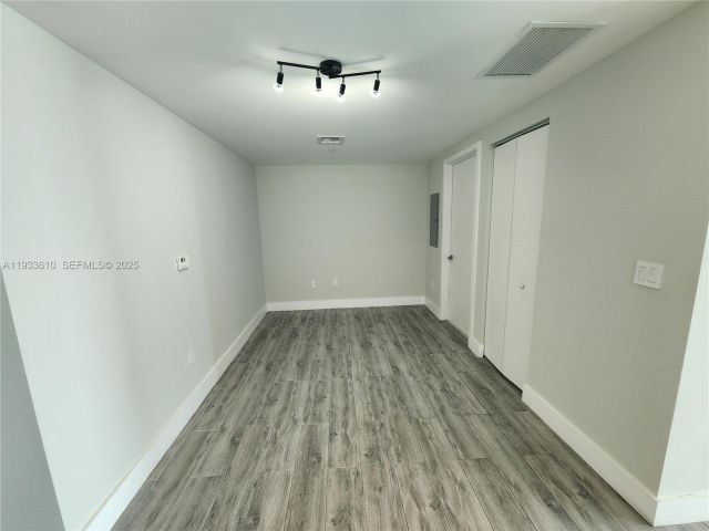 Продажа квартиры #3502 - фото 6922149