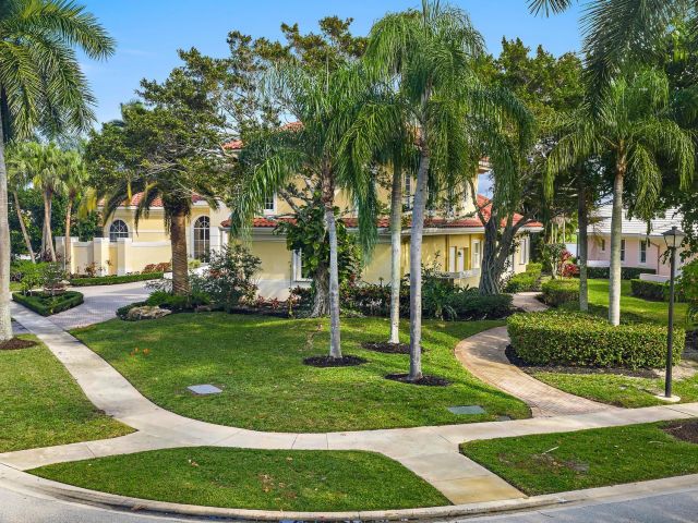 Продажа дома по адресу 8500 Egret Lakes Lane - фото 6920894