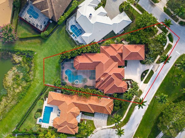 Продажа дома по адресу 8500 Egret Lakes Lane - фото 6920896