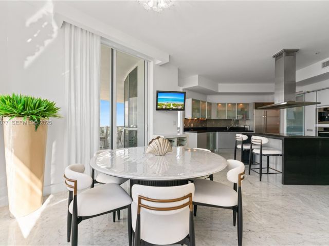 Продажа квартиры #5001 - фото 6923353