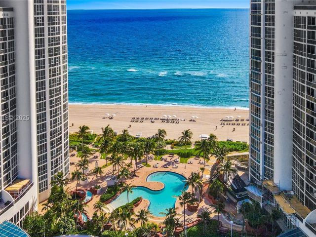 Продажа квартиры #5001 - фото 6923365