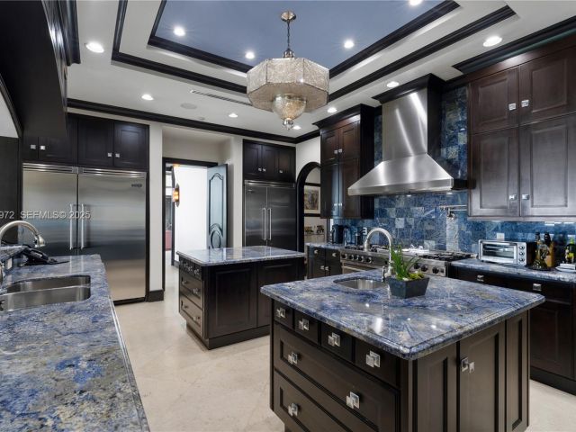 Продажа дома по адресу 10330 W Broadview Dr - фото 6922871