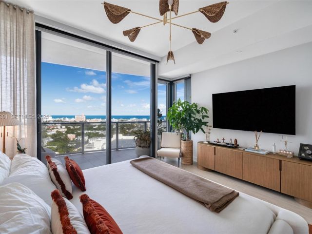 Продажа квартиры #1602 - фото 6924251