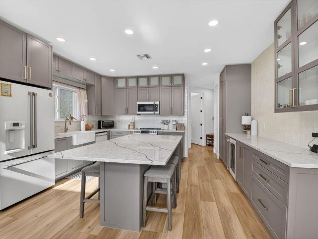 Продажа дома по адресу 17108 Newport Club Drive - фото 6923988