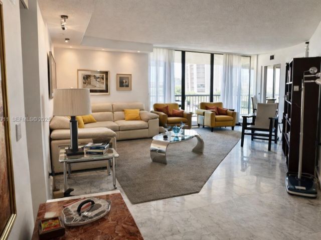 Продажа квартиры #5B - фото 7428981