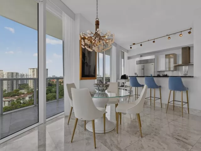 Продажа квартиры #1403 - фото 6922732