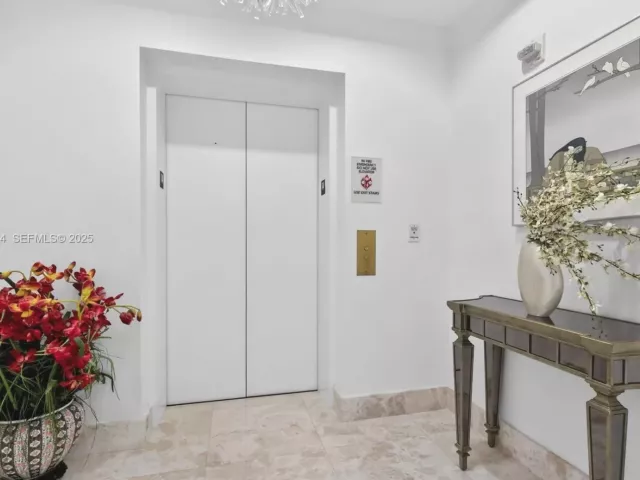 Продажа квартиры #1403 - фото 6922739