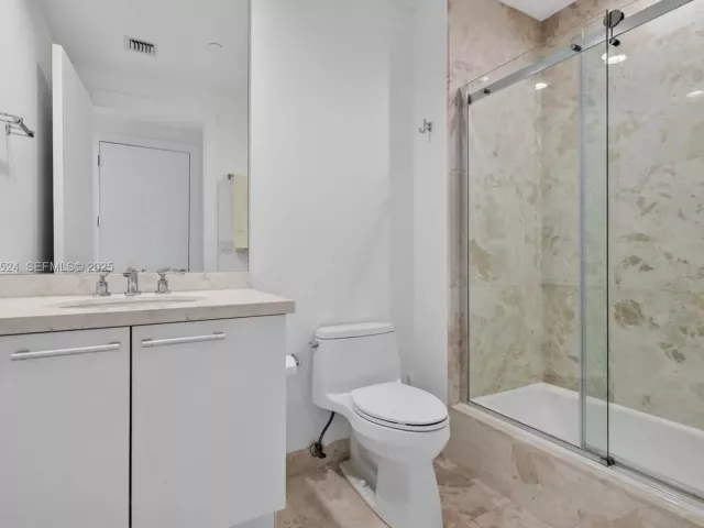 Продажа квартиры #1403 - фото 6922722