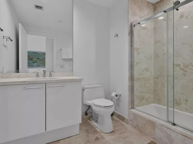 Продажа квартиры #1403 - фото 6922726