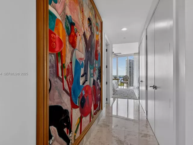 Продажа квартиры #1403 - фото 6922721