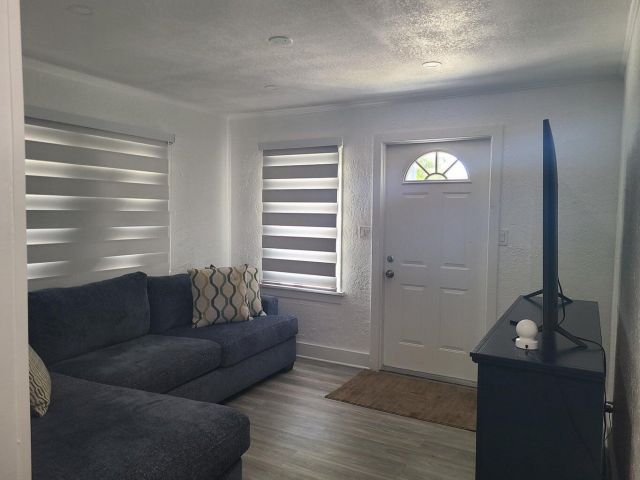 Дом в аренду по адресу 515 49th Street - фото 6924164