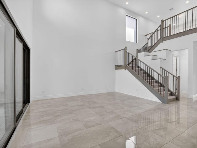 Продажа дома по адресу 9087 Chauvet Way - фото 6924587