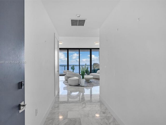 Продажа квартиры #3702 - фото 6924417