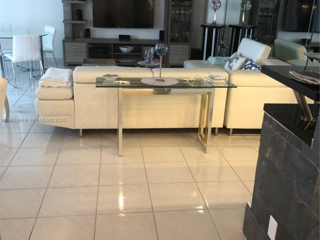 Квартира в аренду номер1826 - фото 6923468