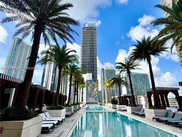 Продажа квартиры #2709 - фото 6926881