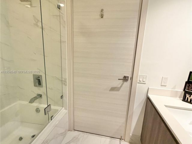 Продажа квартиры #2709 - фото 6926887