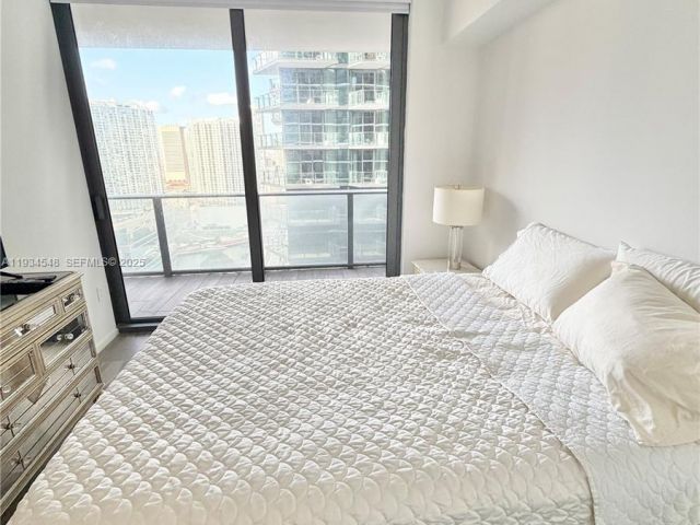 Продажа квартиры #2709 - фото 6926890