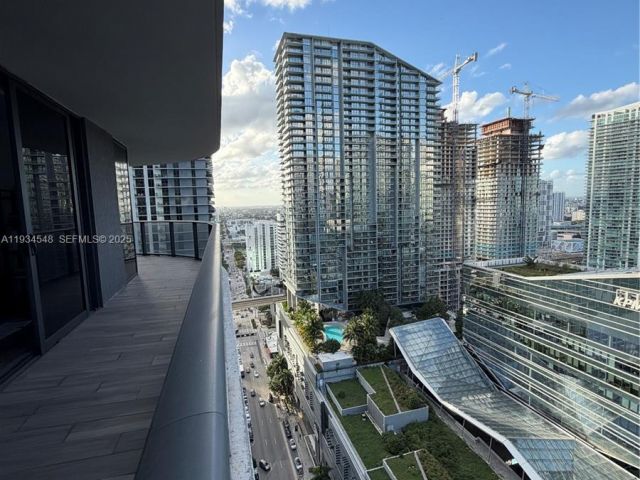 Продажа квартиры #2709 - фото 6926893