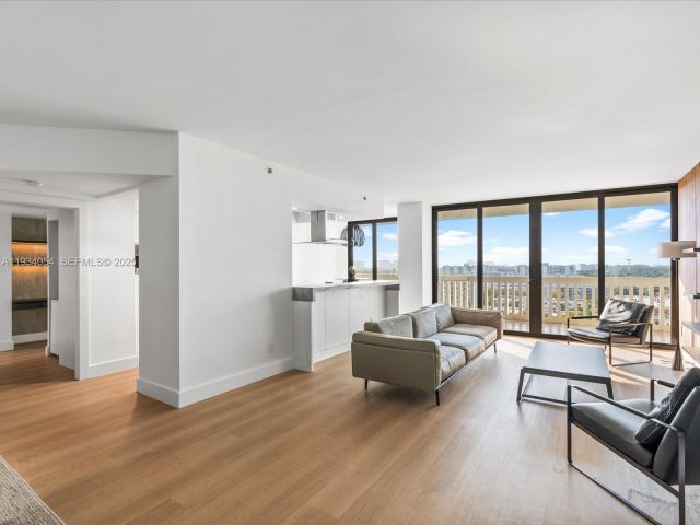 Продажа квартиры #903 - фото 6924785