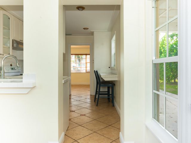 Дом в аренду по адресу 245 Cortez Road A - фото 6924386