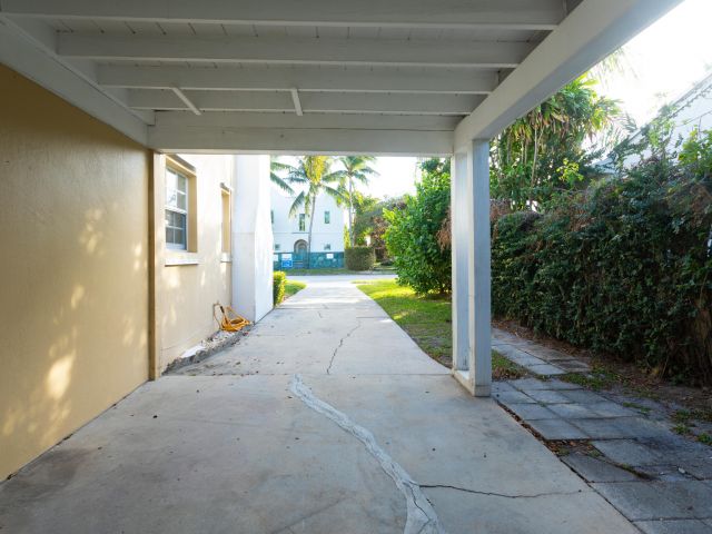 Дом в аренду по адресу 245 Cortez Road A - фото 6924393