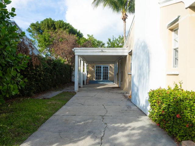 Дом в аренду по адресу 245 Cortez Road A - фото 6924394