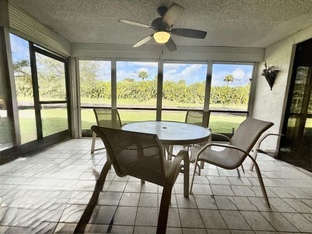 Продажа дома по адресу 10633 Greenbriar Court - фото 6924790