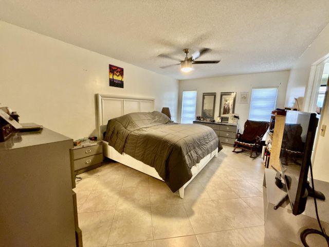 Продажа дома по адресу 10633 Greenbriar Court - фото 6924796