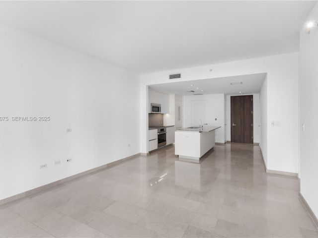 Продажа квартиры #2006 - фото 7443925