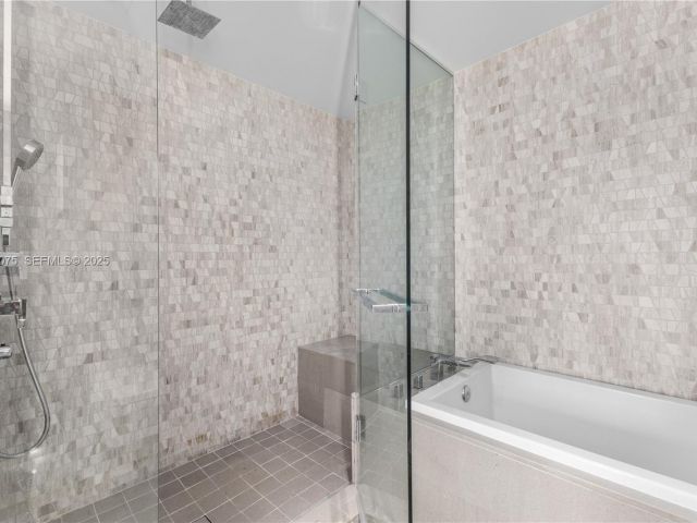 Продажа квартиры #2006 - фото 7443932