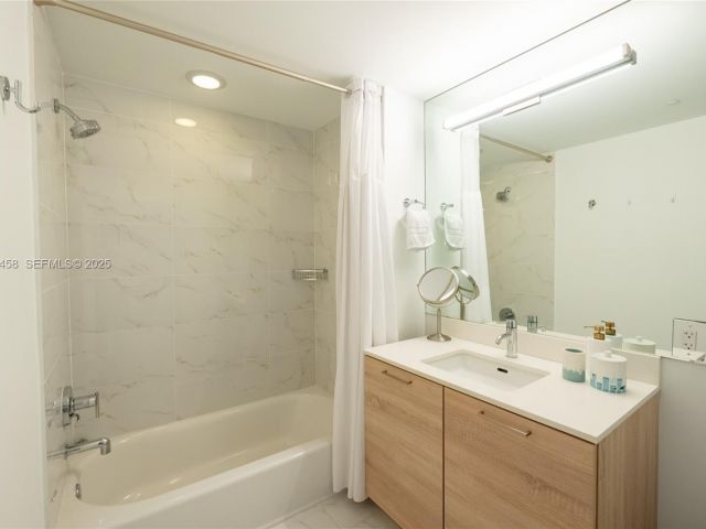 Продажа квартиры #3117 - фото 6926225