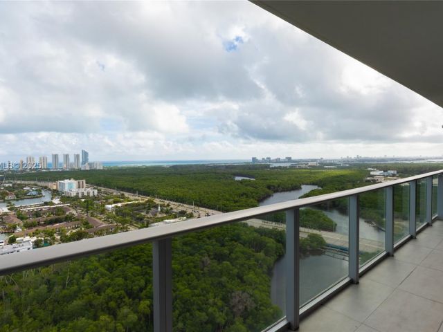 Продажа квартиры #3117 - фото 6926236