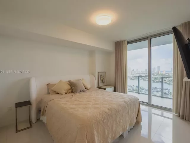 Продажа квартиры #3117 - фото 6926234