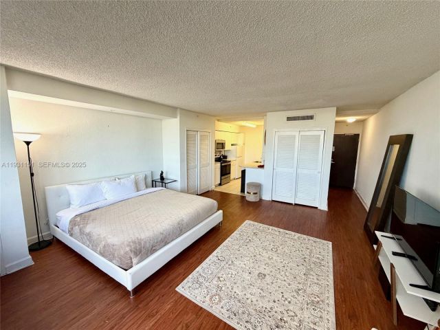 Квартира в аренду номер484S - фото 7433143