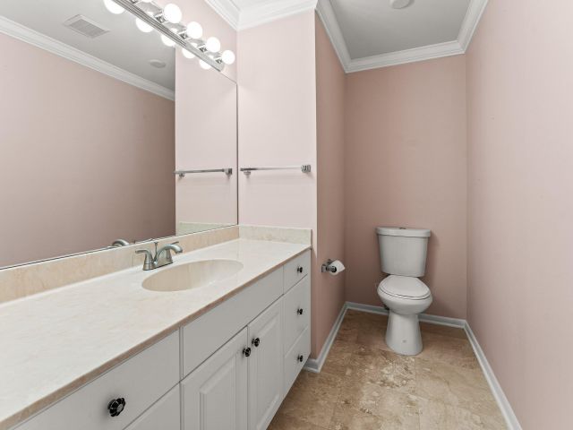 Продажа дома по адресу 368 Plymouth Road - фото 6926412