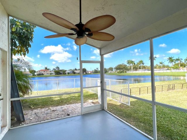 Дом в аренду по адресу 18859 La Costa Lane - фото 6926502