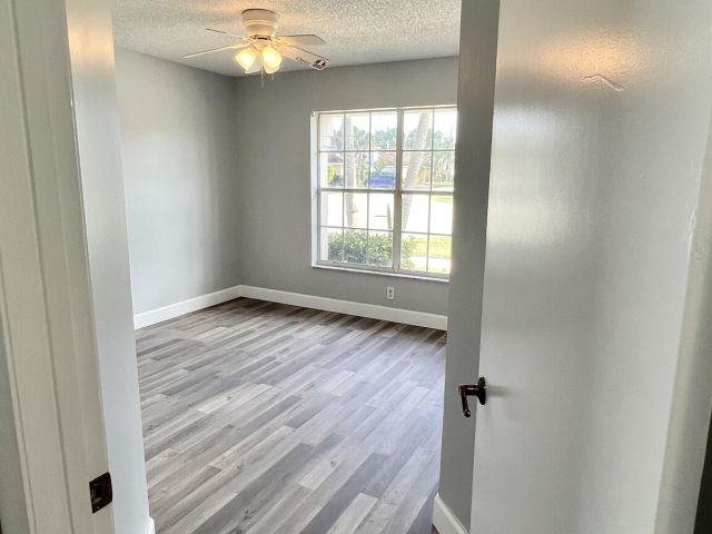 Дом в аренду по адресу 18859 La Costa Lane - фото 6926503