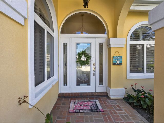 Продажа дома по адресу 2294 Saratoga Bay Drive - фото 6927735