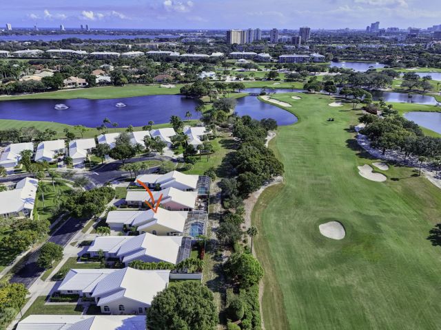 Продажа дома по адресу 2294 Saratoga Bay Drive - фото 6927740