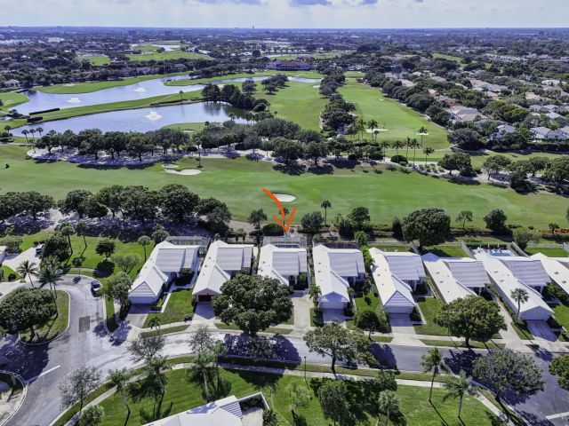 Продажа дома по адресу 2294 Saratoga Bay Drive - фото 6927742