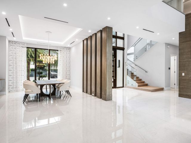 Продажа дома по адресу 2391 Areca Palm Road - фото 6925542