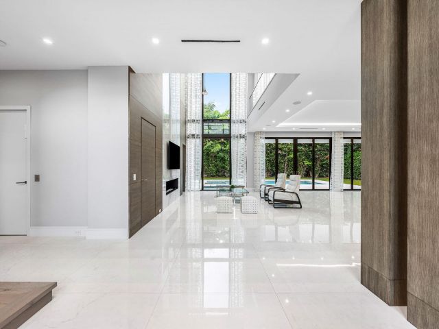 Продажа дома по адресу 2391 Areca Palm Road - фото 6925548