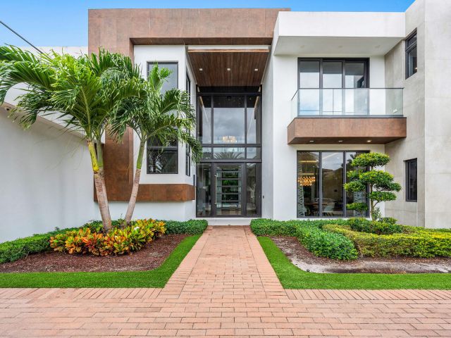 Продажа дома по адресу 2391 Areca Palm Road - фото 6925549