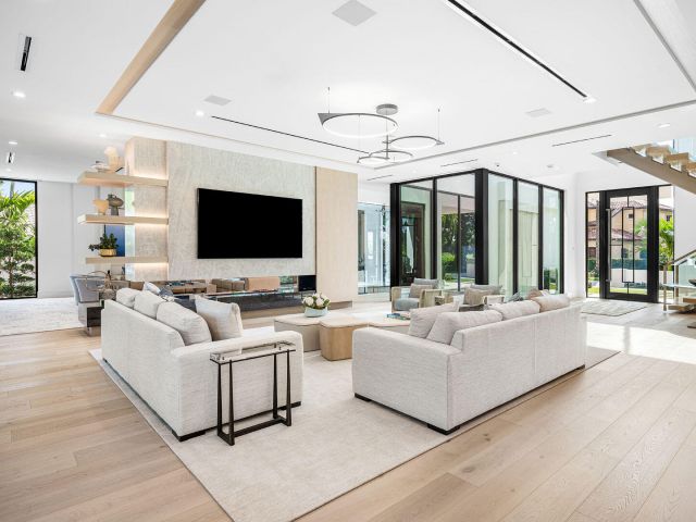 Продажа дома по адресу 481 Thatch Palm Drive - фото 6926004