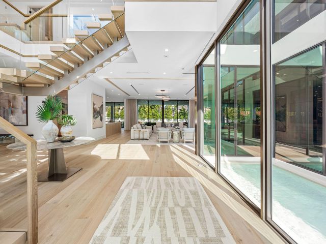 Продажа дома по адресу 481 Thatch Palm Drive - фото 6926005