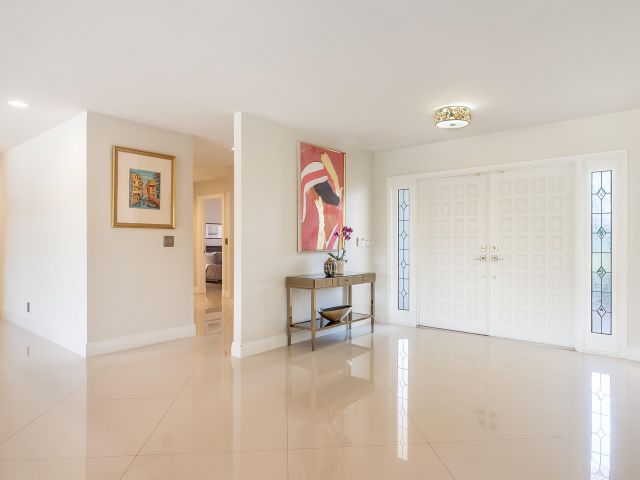 Продажа дома по адресу 10571 Boca Woods Lane - фото 6927759