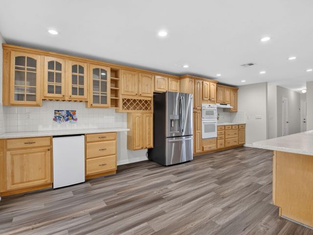 Дом в аренду по адресу 1012 W Camino Real - фото 6927374